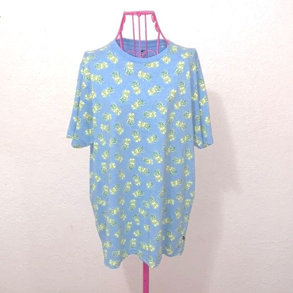 Free Planet blue pineapple t-shirt - Picture 3 of 16